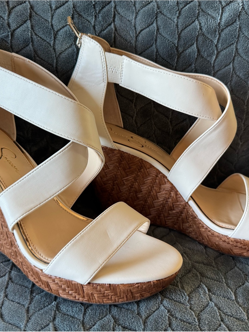 Jessica Simpson Jinxxi wedge sandal
